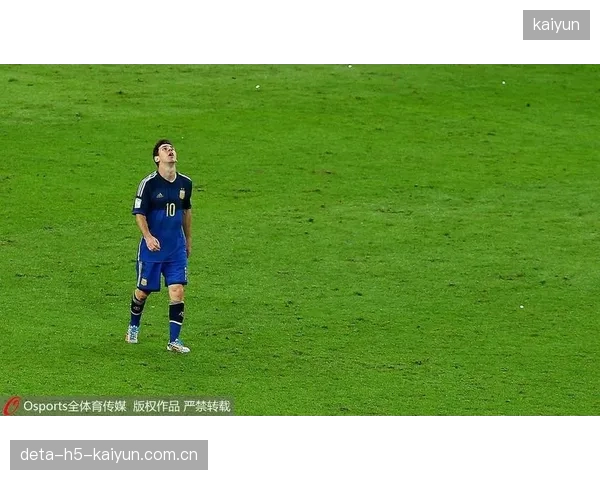 佩特科维奇打造紧凑中场防守体系，为世界杯征程奠定坚实基础。