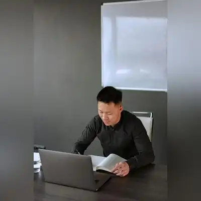 杨德涵